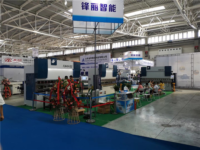 液壓折彎機廠家